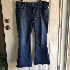 American eagle artist flare jeans